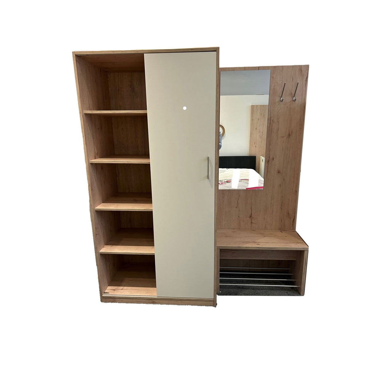 Schrank und Garderobe MarkenOutlet der Bettenwelt Lippstadt